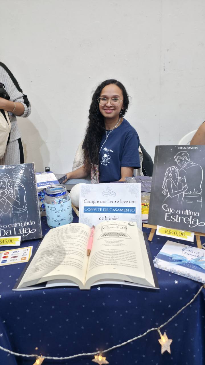 Thais Bastos na OFF-Bienal