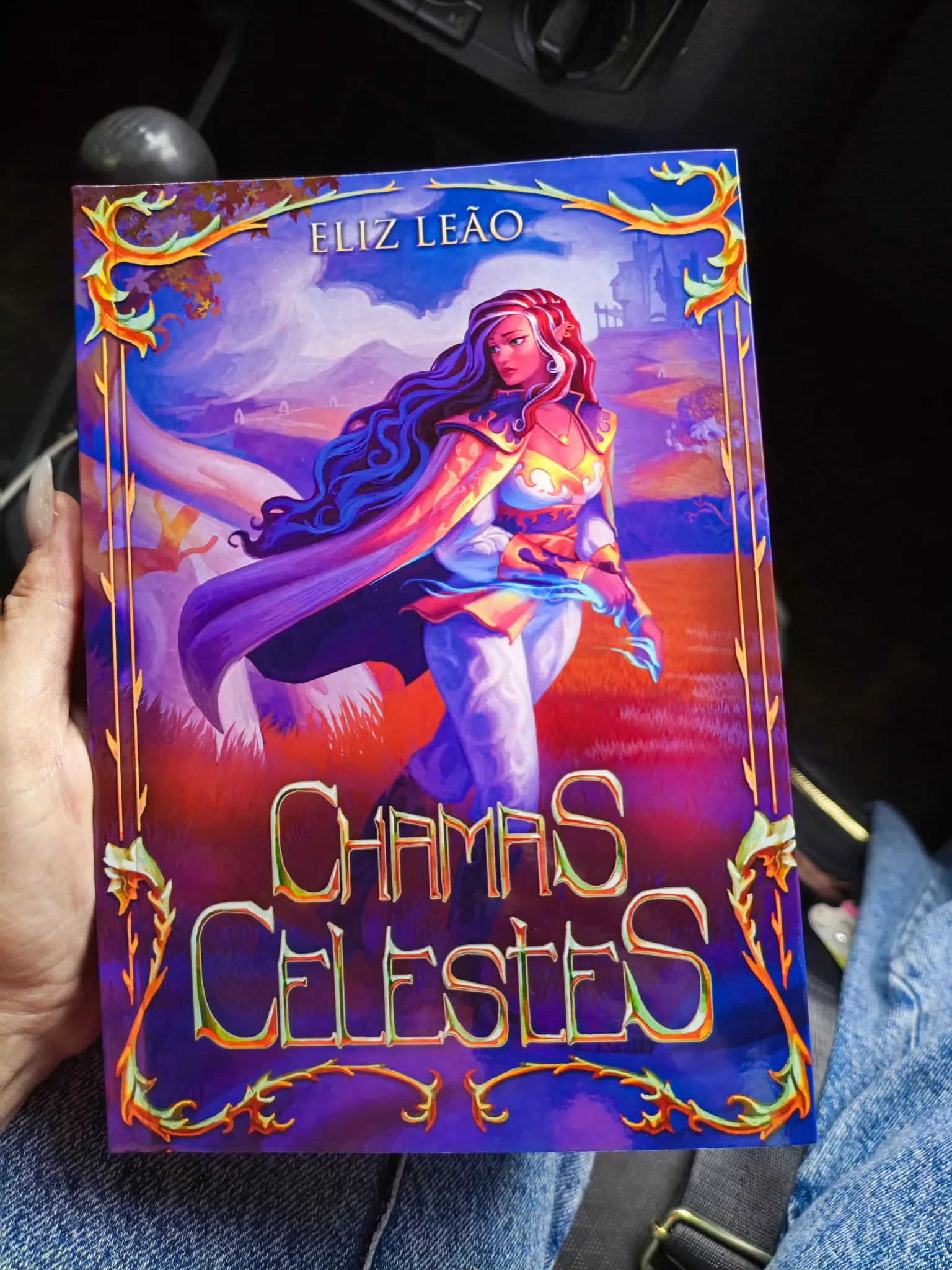 Alegria tem cheiro, tem textura, tem letras e tem muito amor envolvido 💕

https://www.threads.com/@eliz_leao_escritora/post/DSdZwBhklUg