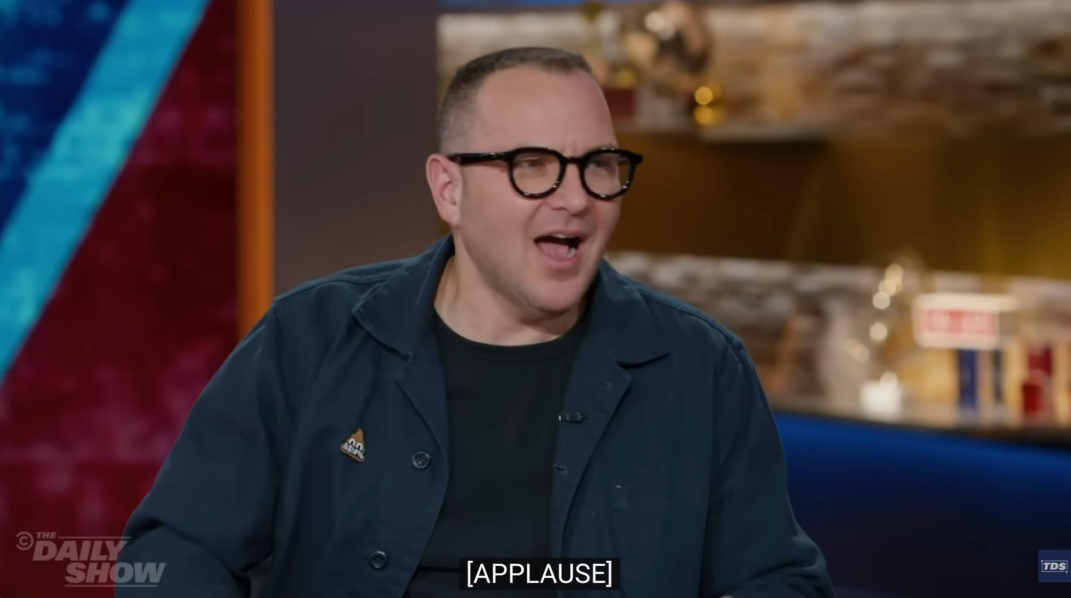 Aparições recentes:* Os democratas deveriam fazer uma convenção política em Nuremberg? (Faça sentido) https://www.youtube.com/watch?v=MWxKrnNfrlo* Fazendo a Internet ser uma droga menos (Pensando com Mitch Joel)https://www.sixpixels.com/podcast/archives/making-the-internet-suck-less-with-cory-doctorow-twmj-1024/* Panóptico: 3 (Trashfuture)https://www.patreon.com/posts/panopticon-3-150395435* A enshittificação da América é a oportunidade do Canadá (Do Not Pass Go)https://www.donotpassgo.ca/p/americas-enshittification-is-canadas* Tudo errado com a Internet e como consertar, com Tim Wu (Ezra Klein)https://www.nytimes.com/2026/02/06/opinion/ezra-klein-podcast-doctorow-wu.html15/

Fonte: https://mamot.fr/@pluralistic/116148052627374877
#fediverse #literatura